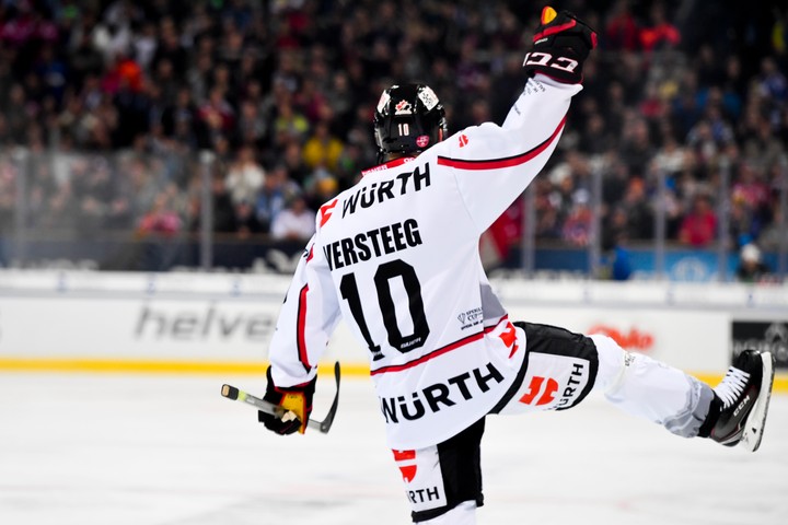 Spenglerov pohár: Na úvod víťazstvá Ambri-Piotty a Kanady. Presadil sa aj útočník Nitry